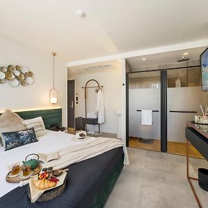 Luff Living - Adult Only