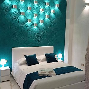 Elegance Room 03